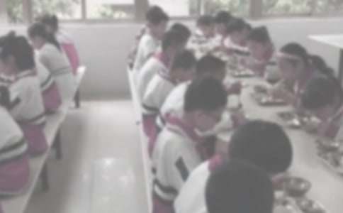 运动后吃饭还是吃饭后运动
