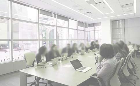 男性职场商务会议礼仪