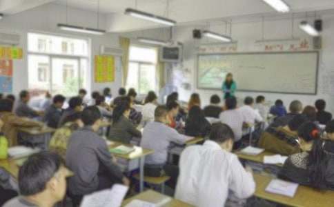 家长会班主任发言稿