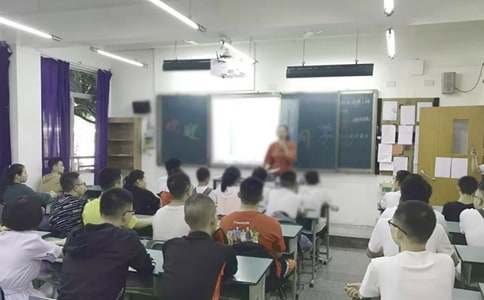 幼儿园大班家长会发言稿