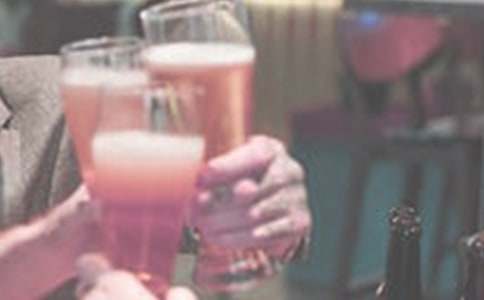 职场新人敬酒规则
