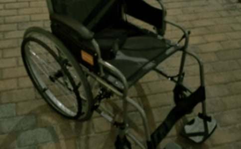 轮椅上的爱情信天游家庭生活纪实故事