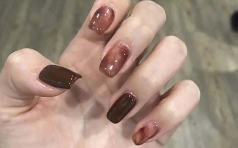 胖女孩怎么做美甲好看