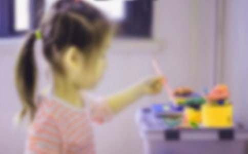 胖女孩如何穿衣搭配
