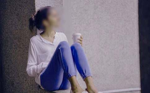 职场女性穿着礼仪3篇