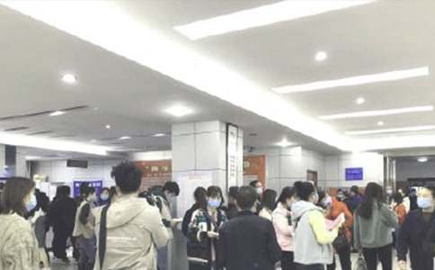 在招聘会上的面试技巧有哪些